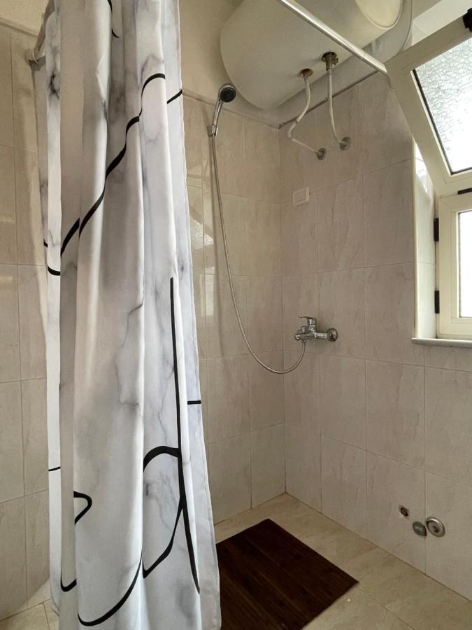 Leo'S Apartment Shkoder Ngoại thất bức ảnh